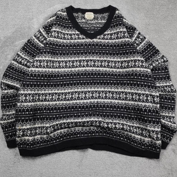 St. John's Bay Other - VTG St. John's Bay Fair Isle V Neck Lambswool Nordic Black Sweater 2XL (26x26)
